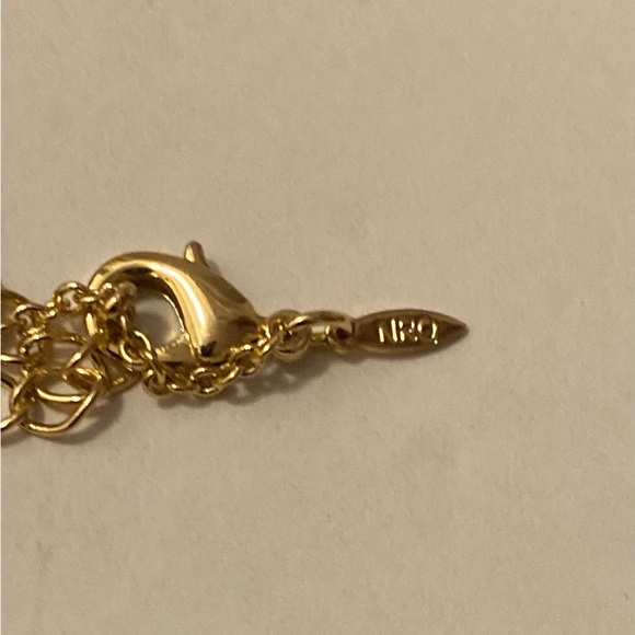 New AVON Essential Oil Lava Heart in original box - Picture 7 of 13